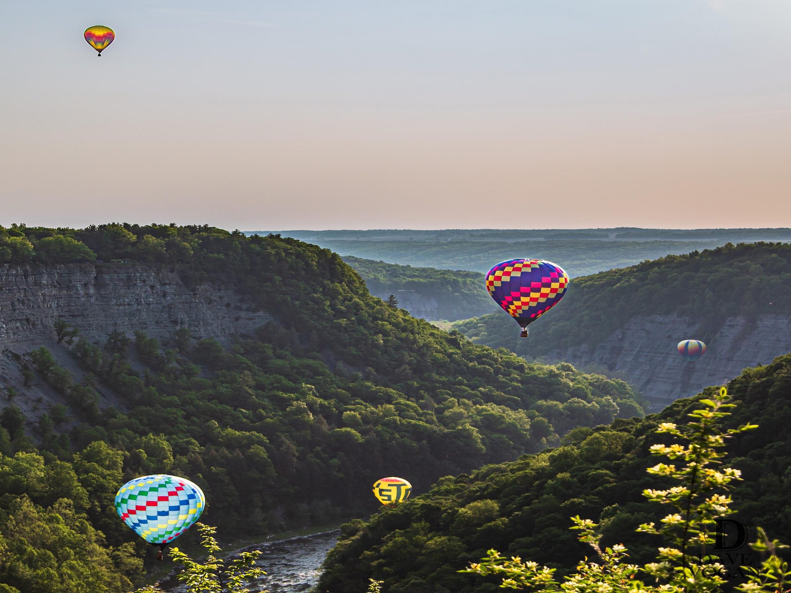 balloons over letchworth-1